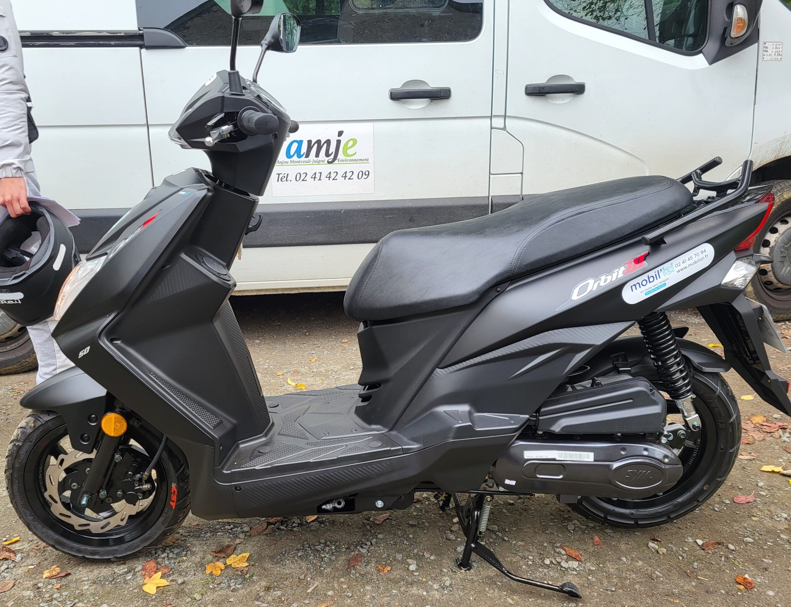 Mobilizi Centre Ajou AMS 2 - scooter